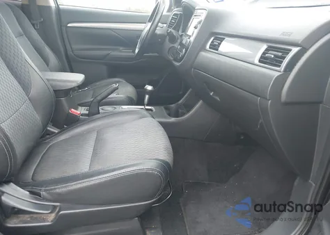 2015 Mitsubishi Outlander Se z USA, uszkodzony, nr VIN JA4AD3A36FZ001204